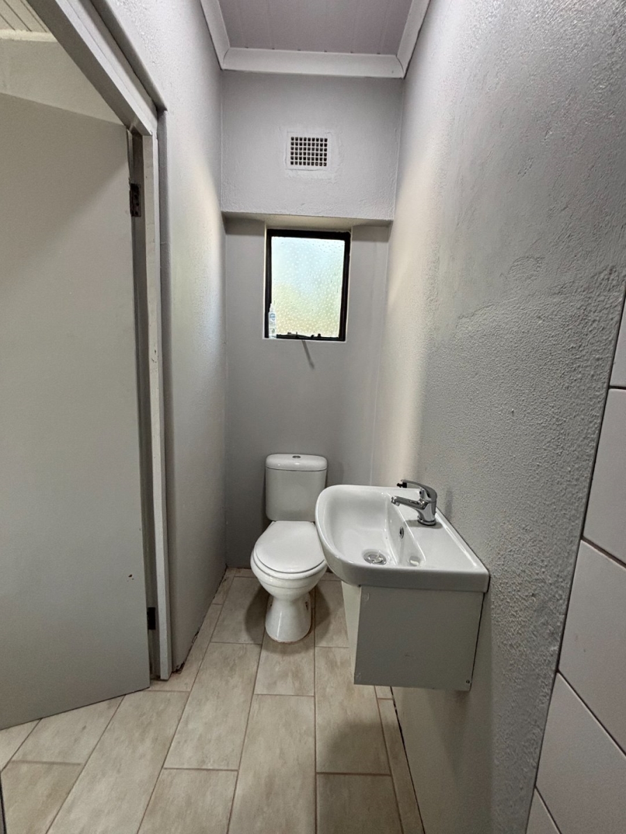 To Let 1 Bedroom Property for Rent in Townsend Estate Western Cape